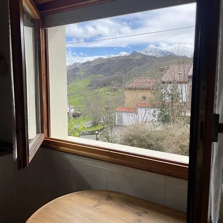 펜션 La Ventana De Picos *