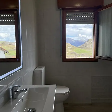 La Ventana De Picos بيت للعطل *